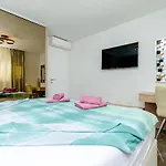 Crystal Luxury Apartman *