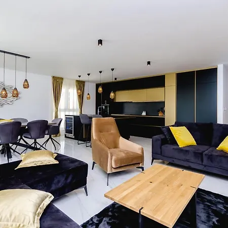 Crystal Luxury تروغير