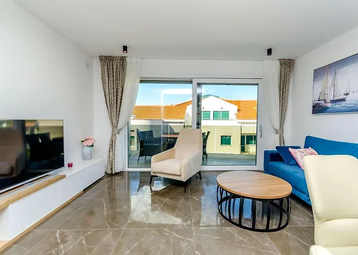 Crystal Luxury * טרוגיר